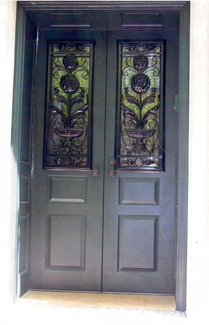 Iron gate close-up
